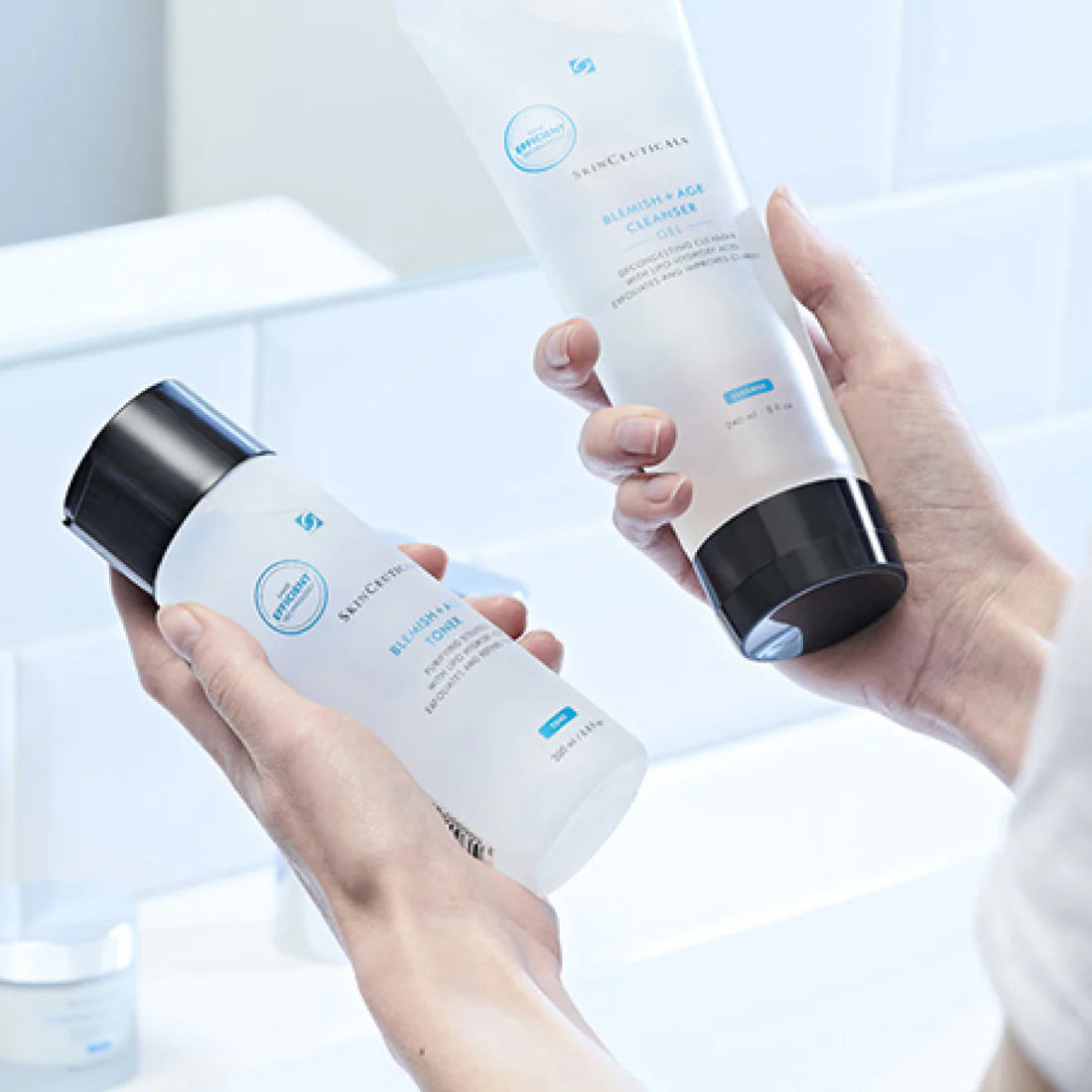 SkinCeuticals Blemish + Age Cleansing Gel 240ml